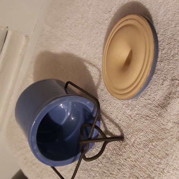 Vintage Blue Crock - Picture 6 of 6